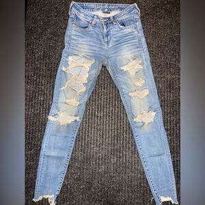 American Eagle Next Level Stretch Distressed Skinny Jeans Women’s size 4